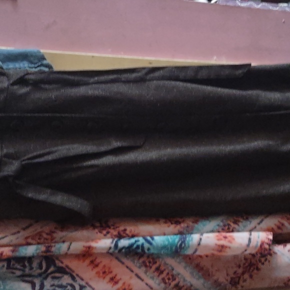 A Dress - Picture 2 of 2